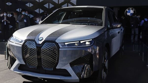 BMW glides through Q1 as electric vehicle sales more than double
